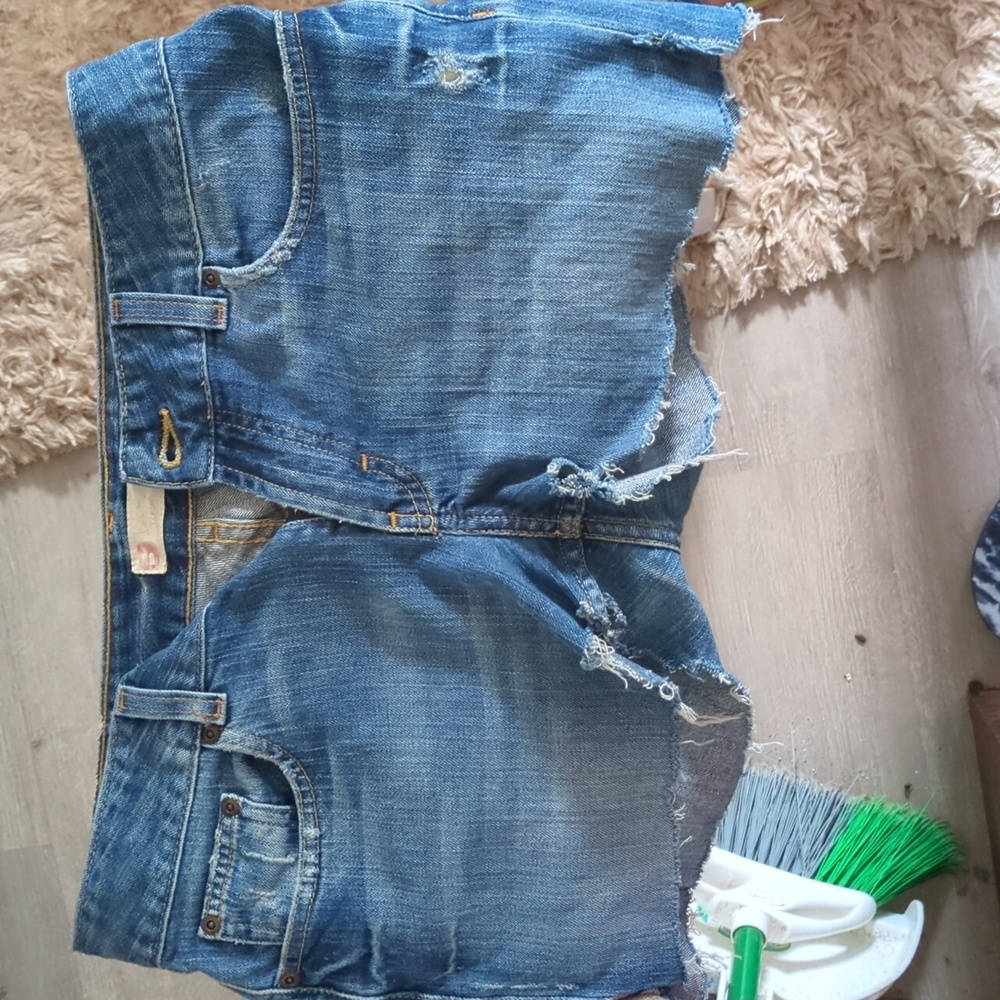 BKE cut offs, size 31